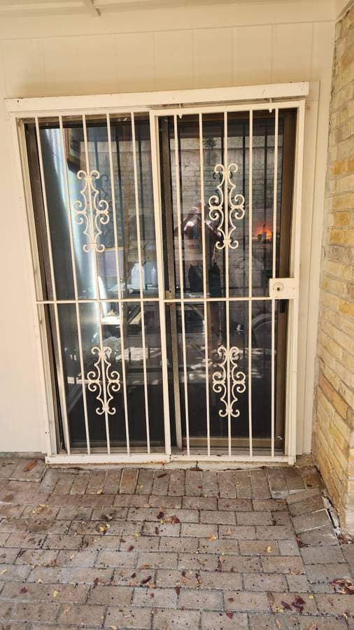 Sliding security doors 3