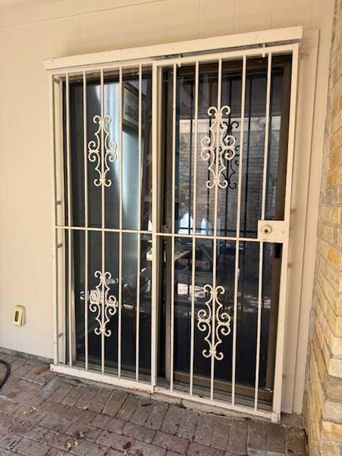 Sliding security doors 5
