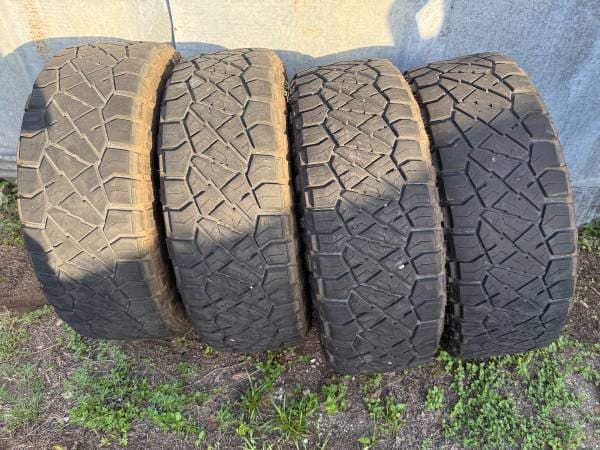 Nitto Ridge Grappler Tires/ Denali Chrome Wheels LT295 /55R20 4