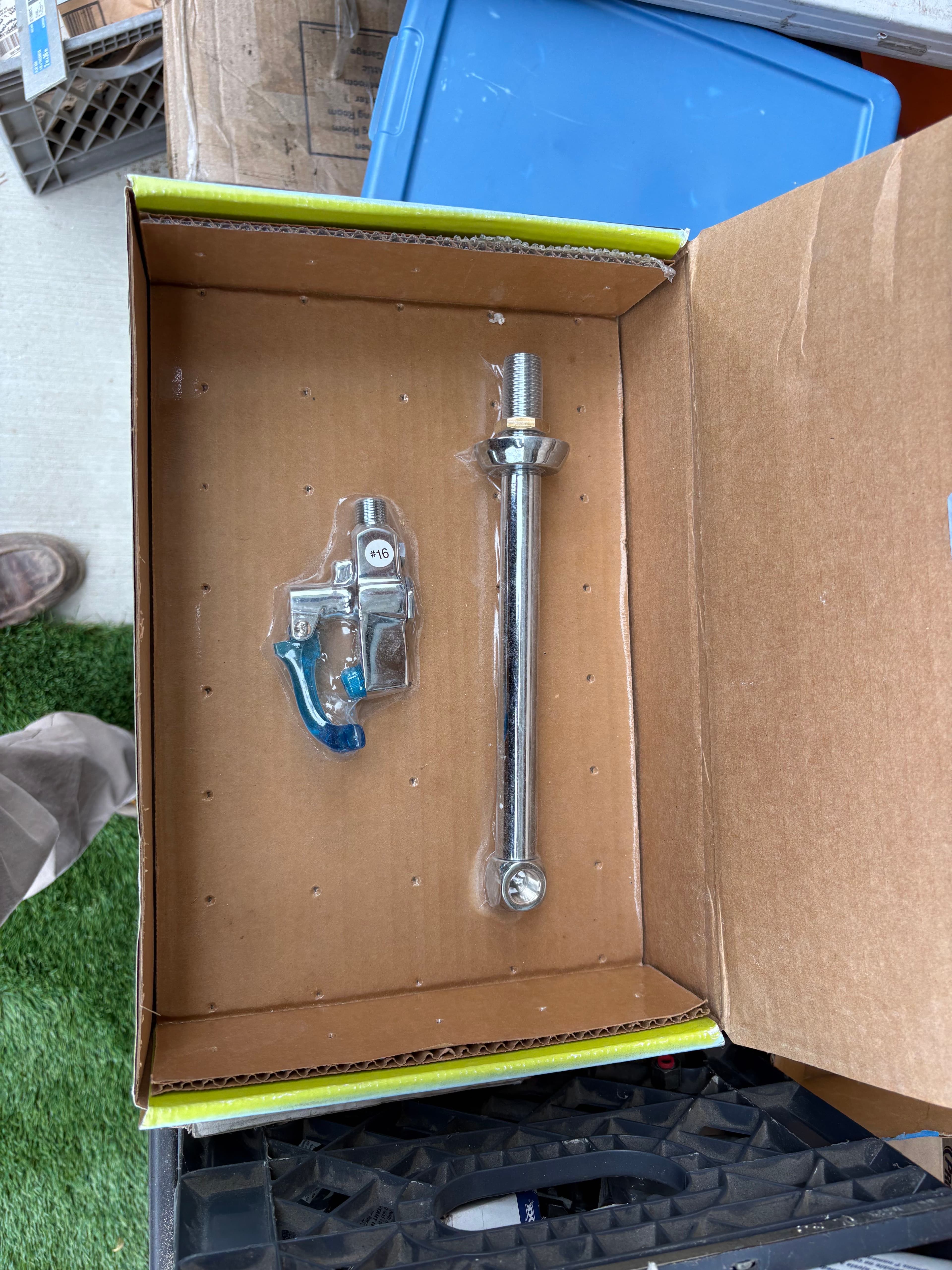 T&S Equip Faucets and Glass Fillers - New - Los Angeles | OFFLOADIT Marketplace