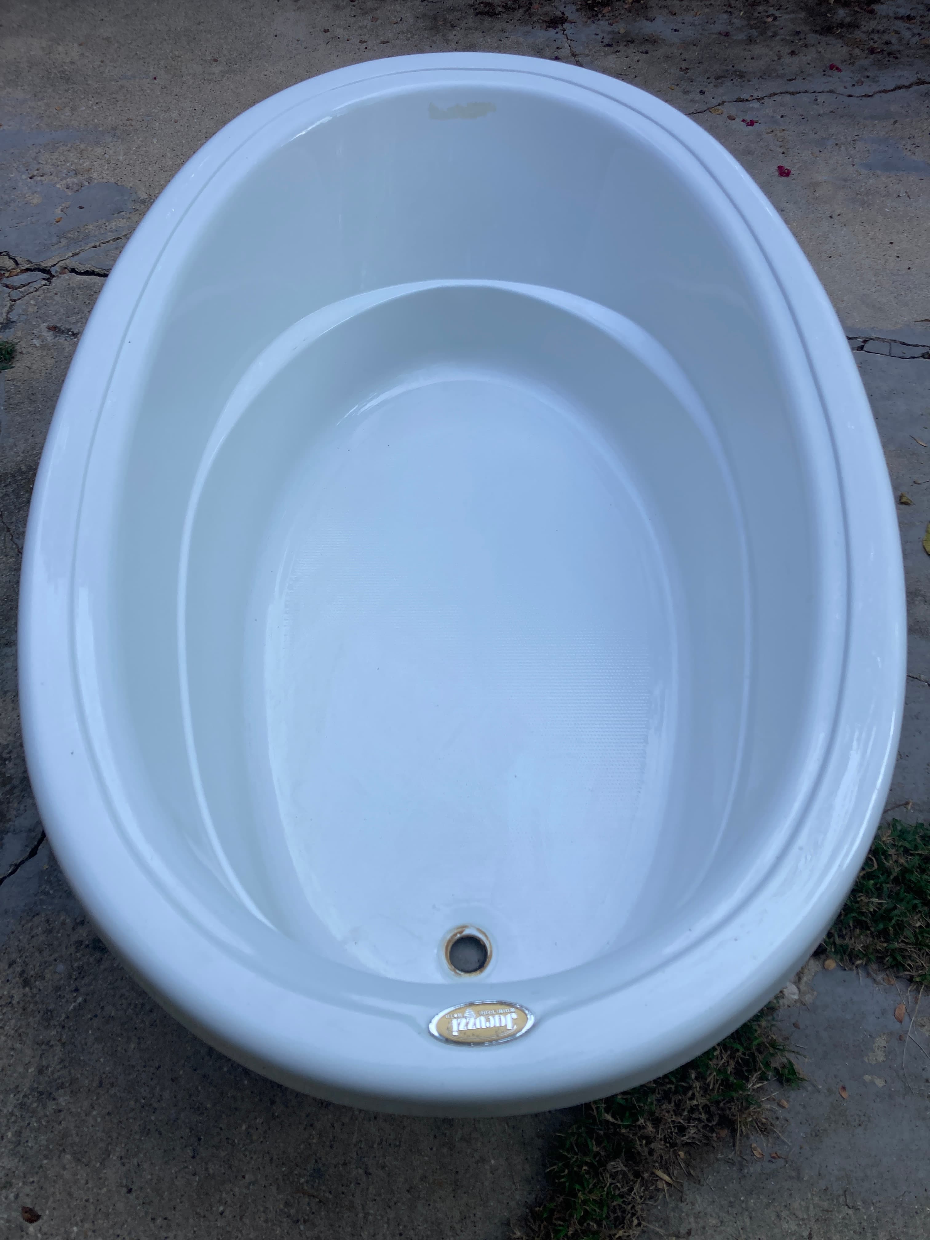 Jacuzzi Signature 71" Drop-In Soaking Bathtub with Universal Drain - $600 5
