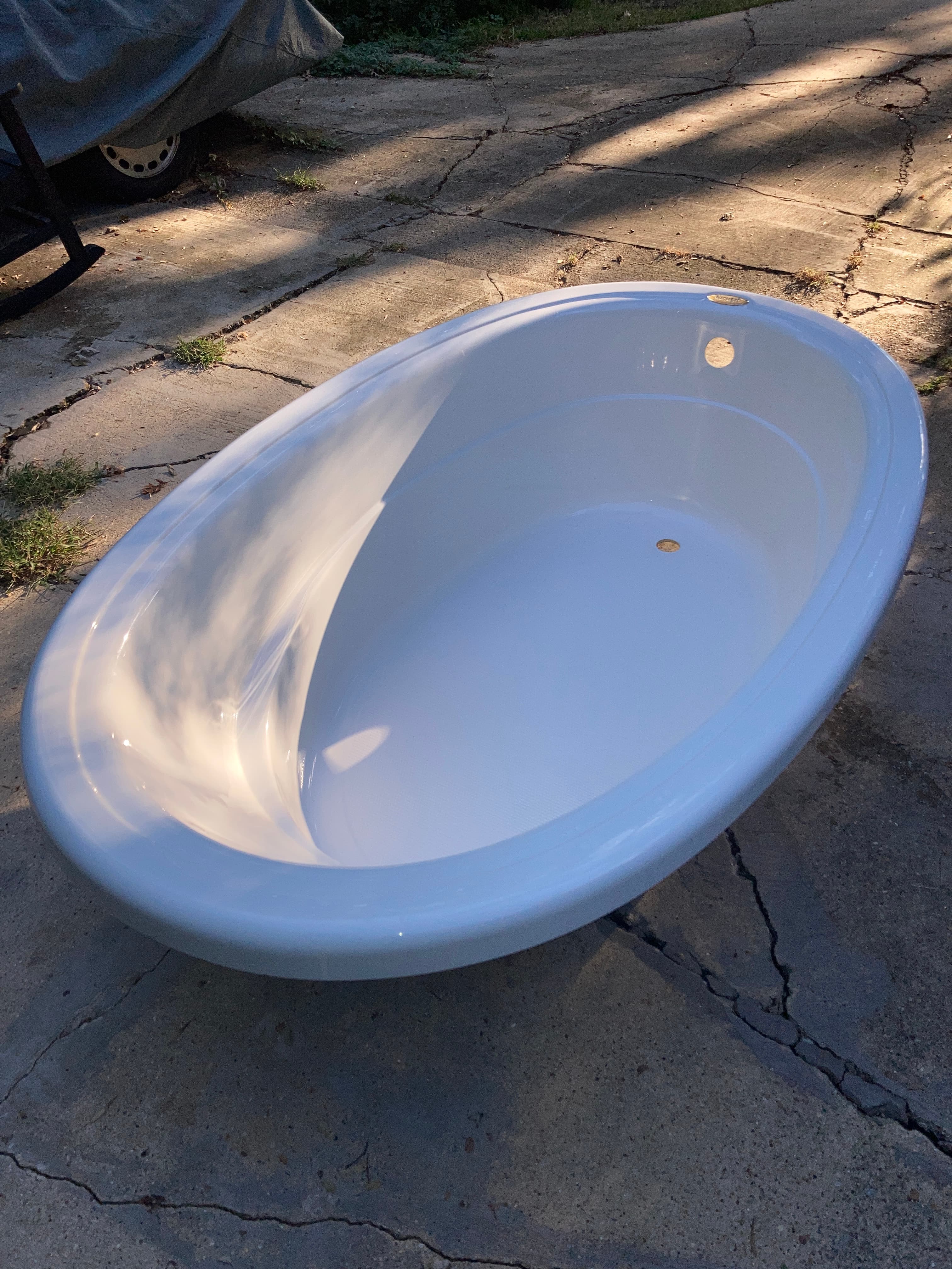 Jacuzzi Signature 71" Drop-In Soaking Bathtub with Universal Drain - $600 - used - 3001 Cross Timbers Ln | OFFLOADIT Marketplace