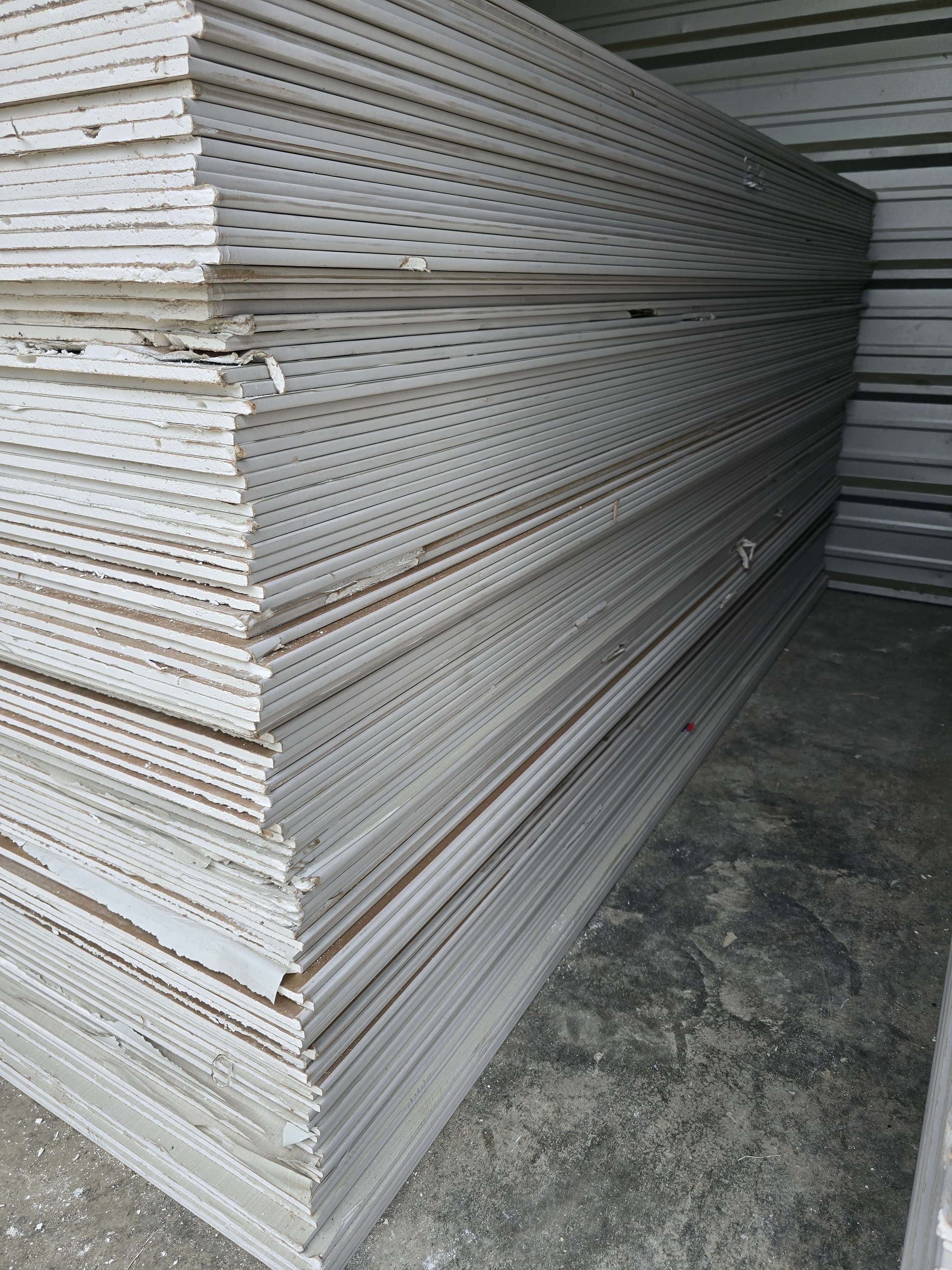3/8" × 4' × 8' Sheetrock  - new - Hillsboro | OFFLOADIT Marketplace